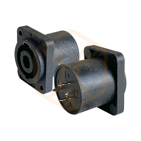 Installation Plug 4-Pin chassis connector male